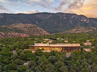 3 Heather Ln, Santa Fe, NM 87506