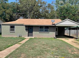 1310 E River Ave, Searcy, AR 72143