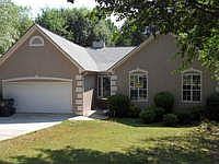 1st image of 1549 Longwood Dr