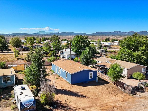 5th image of 369 W Granada Dr