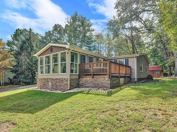 2nd image of 276 Bluewater Dr