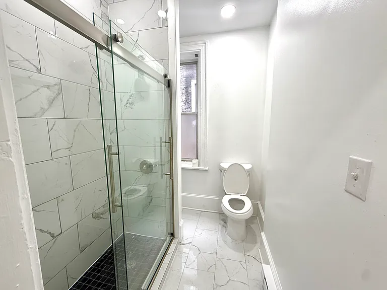 4024 Spring Garden St #B — Photo 10