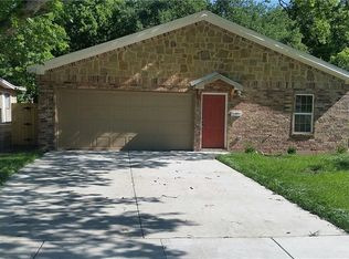 2028 Holland St, Grand Prairie, TX 75051