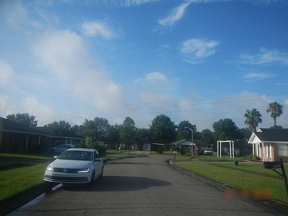 5th image of 706 Belle Pointe Blvd