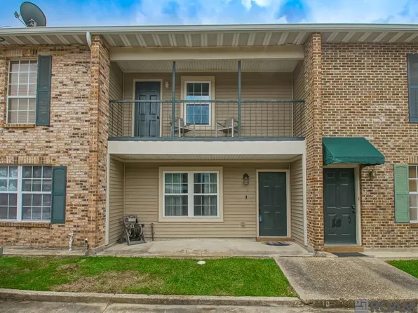4624 Parkoaks Dr, Baton Rouge, LA 70816