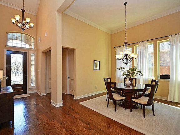 2nd image of 5118 Kenton Place Ln