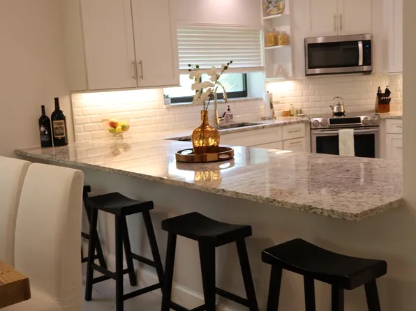 1101 Duncan Cir, Palm Beach Gardens, FL