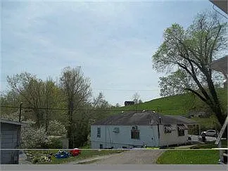 111 Water St photo 1