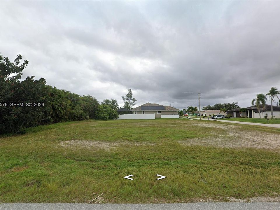 1st image of 1517 SW 4th Pl