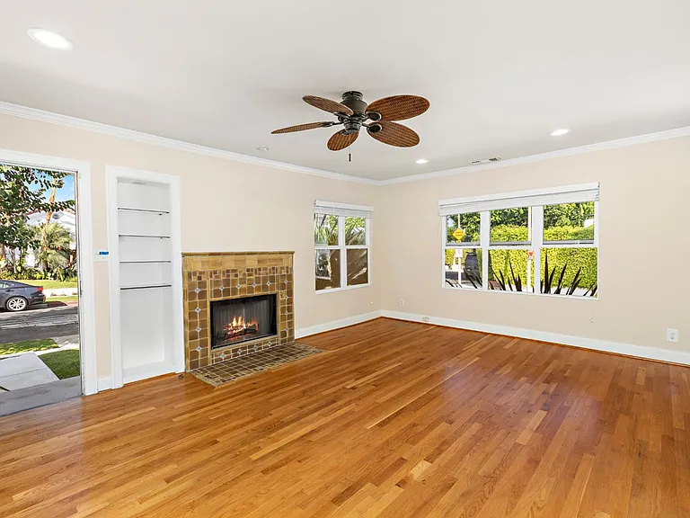 9000 Ashcroft Ave #9000 — Photo 4