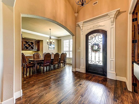4th image of 12816 Villa Milano Dr