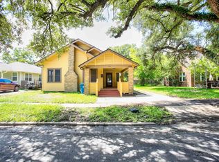 1120 3rd St, Rosenberg, TX 77471