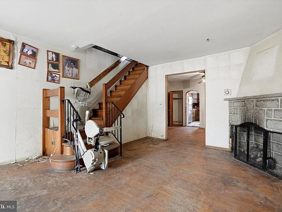 4th image of 1621 Packer Ave