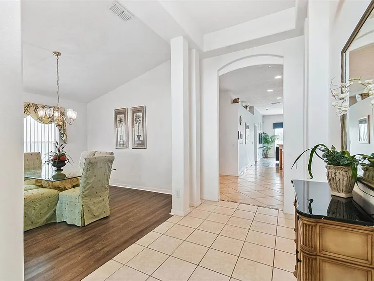 640 Chadbury Way — Photo 45