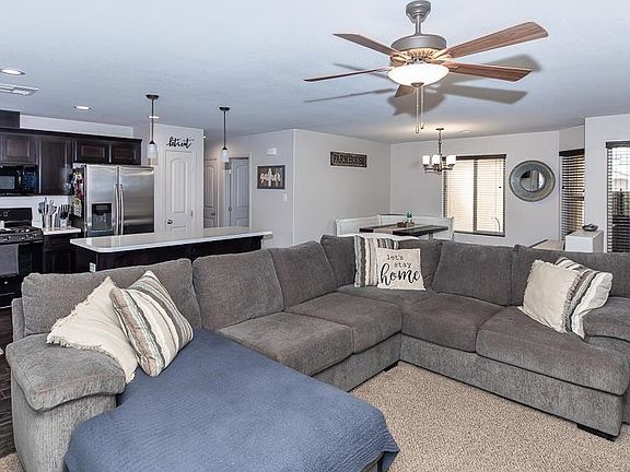3rd image of 10165 E 34th Pl