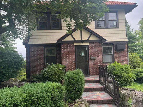 23 Howard Ave, Staten Island, NY 10301