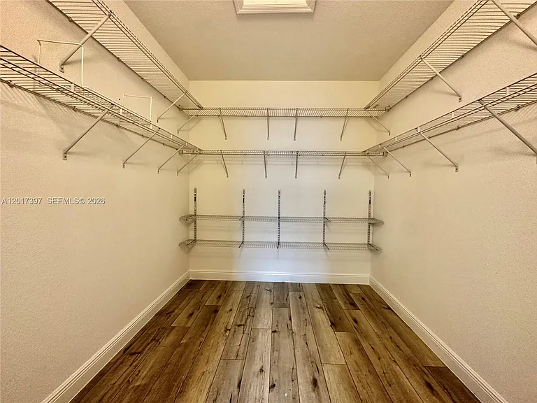 2685 SE 13th Ct — Photo 11