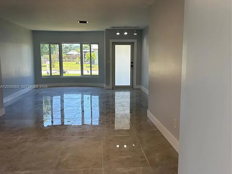 2227 NW 65th Ave — Photo 5