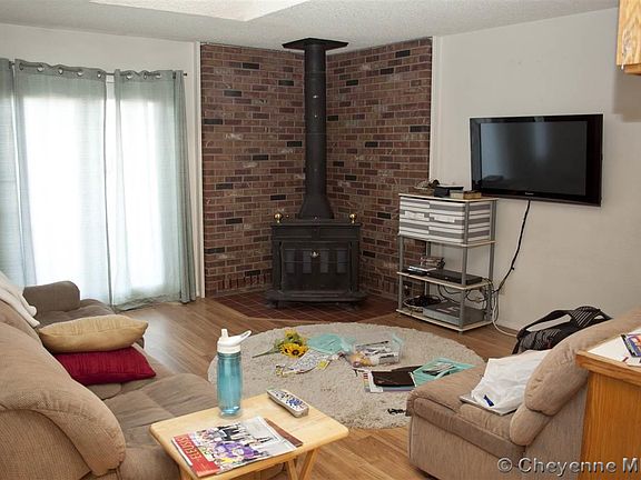 2nd image of 1072 N 18th St