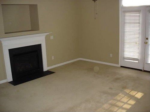 5th image of 7064 Westminster Dr