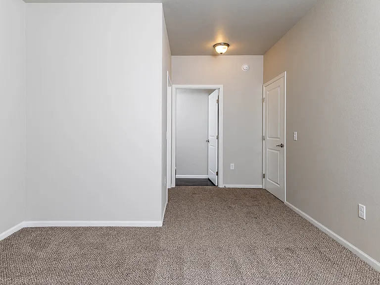 Port View Apartments | Bedroom 1