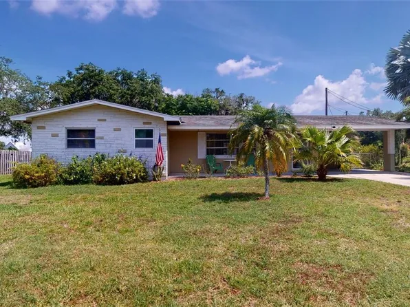 1100 Gopher Ridge Rd, Fort Pierce, FL 34982
