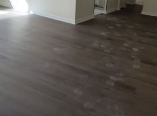 1120 E Erie Ave APT 17, Lorain, OH 44052