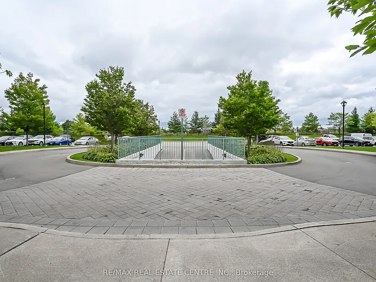 4900 Glen Erin Dr #1611 — Photo 42
