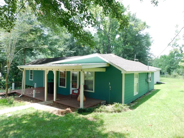 21A Joe R Lee Rd, Carriere, MS 39426