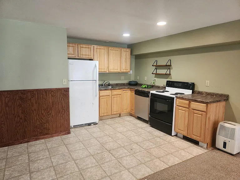 62 Summer St #1 — Photo 10