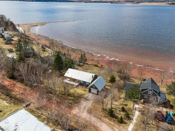 73 Riverbank Dr, Bedford Parish, PE C1B 3E7