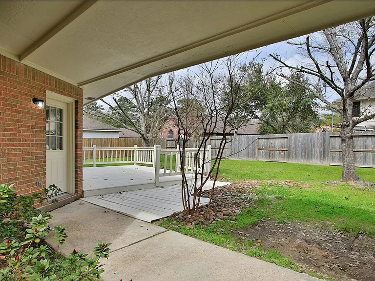 15710 Cascading Brook Way — Photo 42