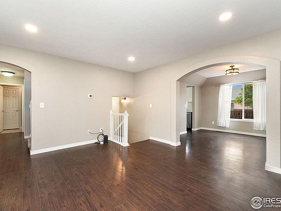 4th image of 2821 5th St SW