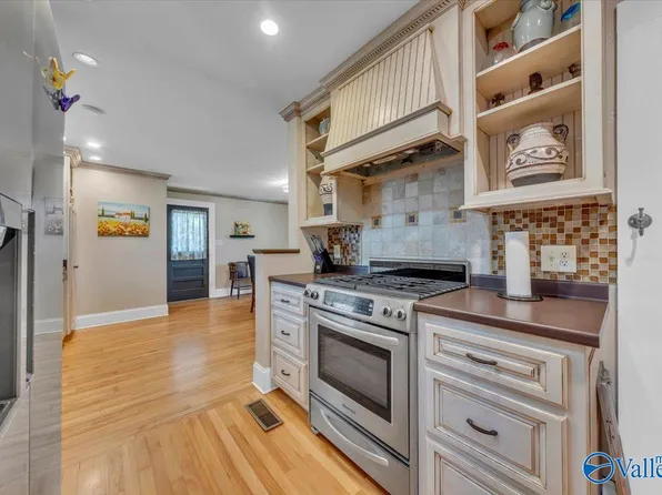 1228 W Market St, Athens, AL 35611