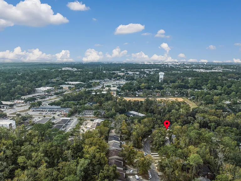 2900 Woodrich Dr #202 — Photo 26