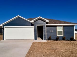 880 Hudson St, Prairie Grove, AR 72753