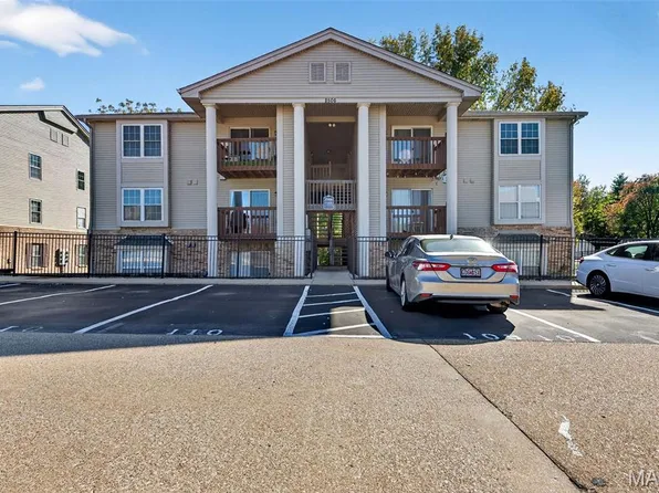 2506 Creve Coeur Mill Rd APT 10, Maryland Heights, MO 63043