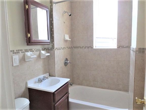 4th image of 431 Hoboken Ave #2nd