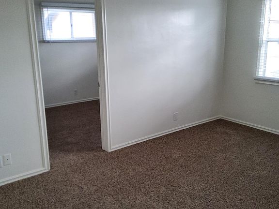 5th image of 9855 1/2 Arkansas St #C