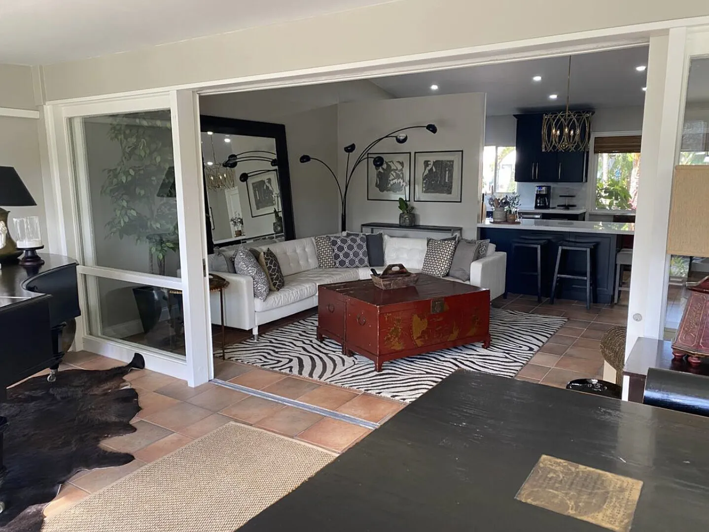 Beautiful 3 Bedroom Waterfront Home with Pool Fort Lauderdale Florida — Photo 3