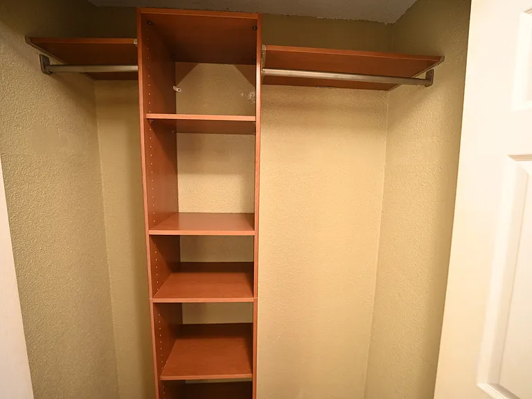 50 Green St #308 — Photo 10