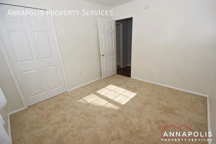 1027 Springhill Way — Photo 19