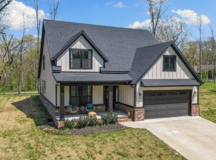 11 Whithorn Cir, Bella Vista, AR 72715