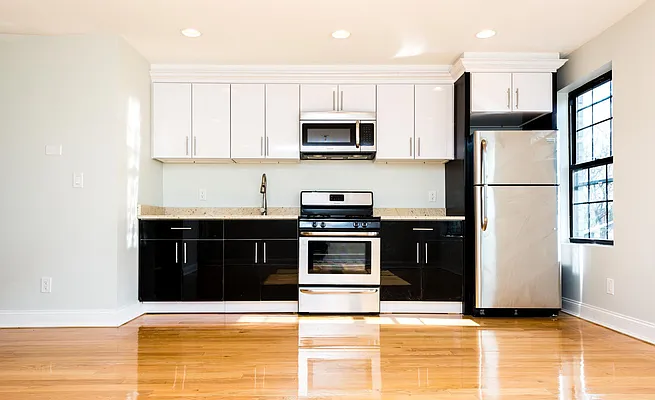 Rented by Nooklyn NYC LLC | media 4