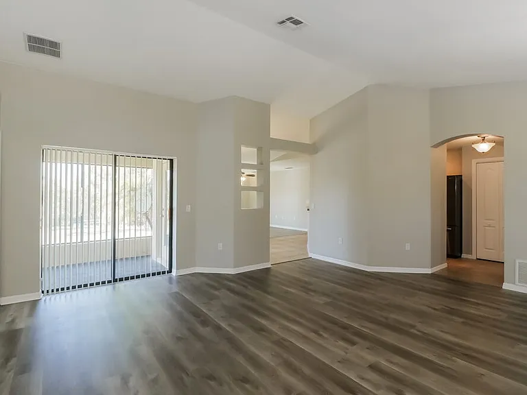 13114 Scottville St — Photo 4