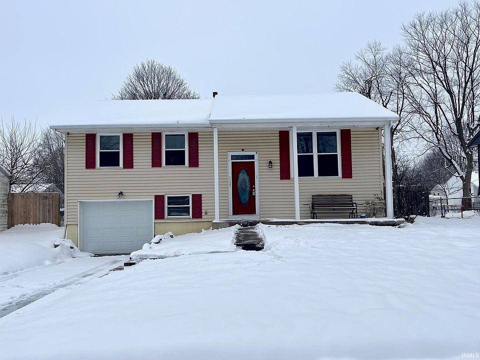 1st image of 2325 Balmoral Blvd
