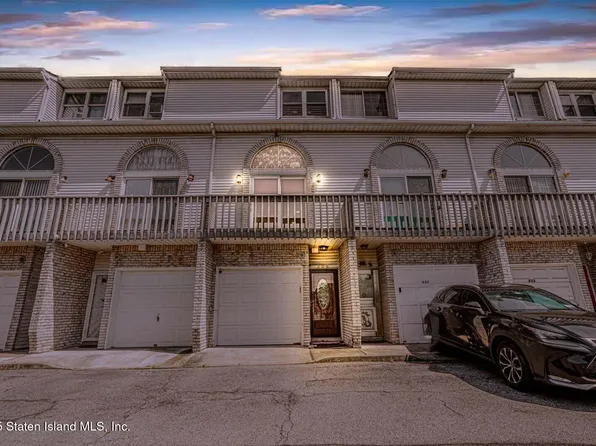429 Hylan Blvd, Staten Island, NY 10305