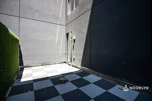 Rented by Nooklyn NYC LLC | media 45