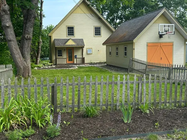 16 Sterling Street Street, Ellsworth, ME 04605