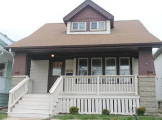 1604 S 80th St, West Allis, WI 53214